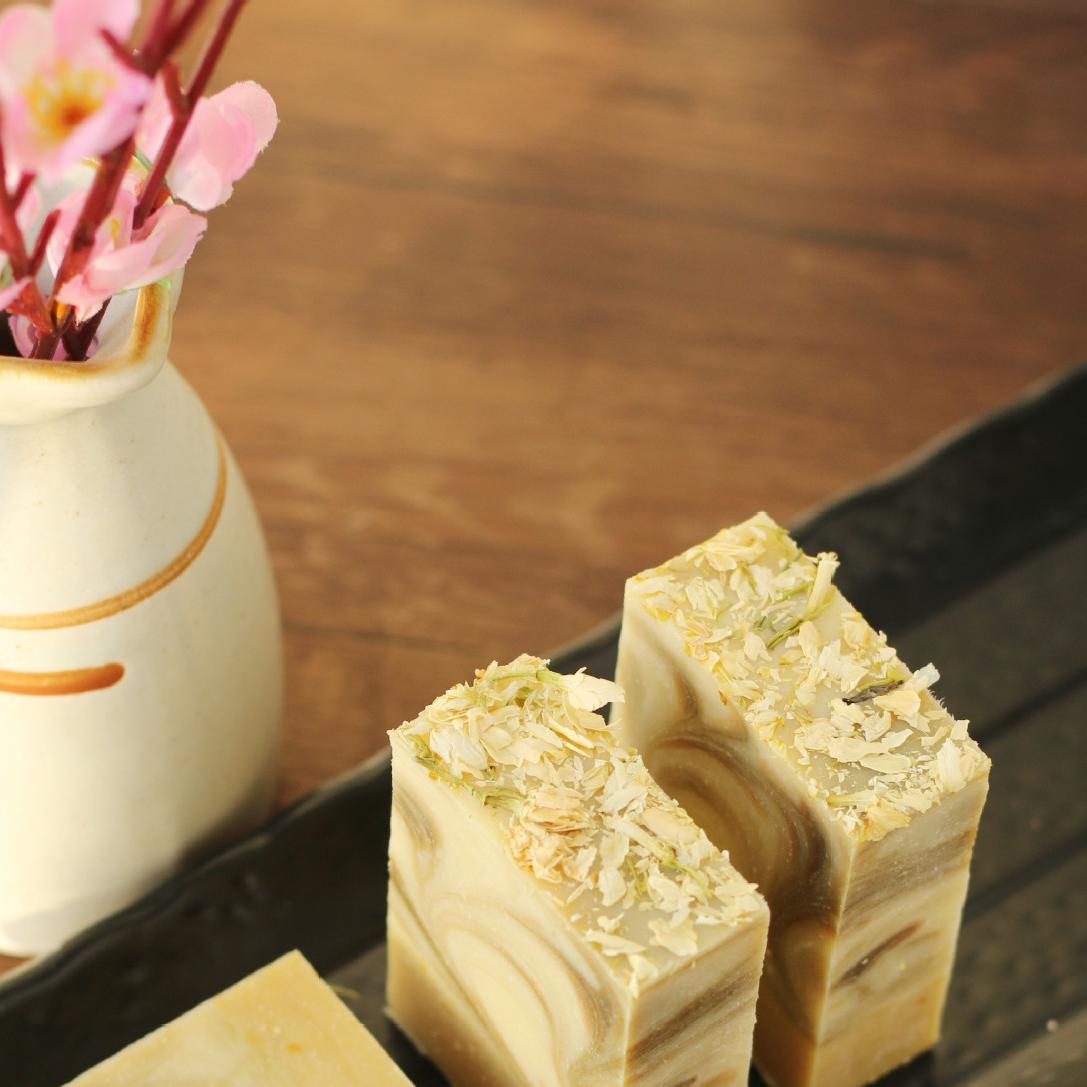 Lemon & Jasmine Facial Soap