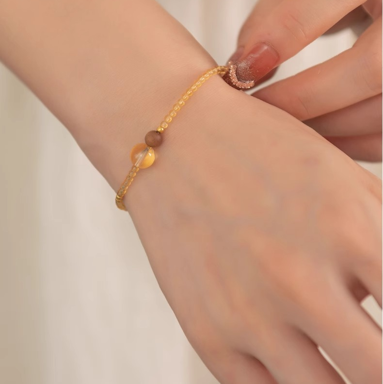 Golden Flow – Yellow Citrine & Agarwood Wealth Bracelet