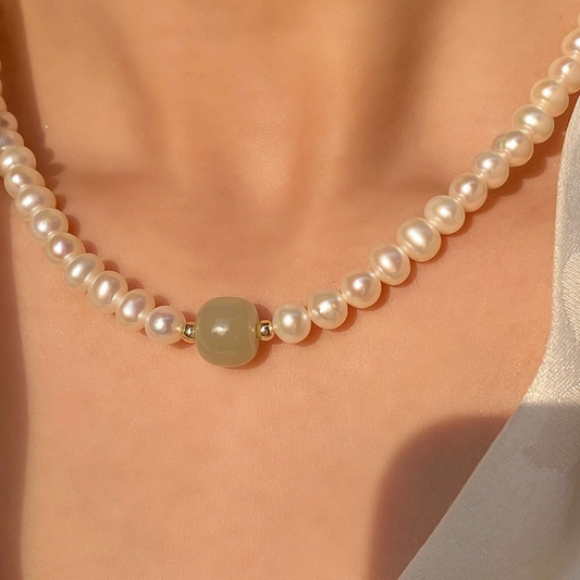 Natural Hetian Jade & Freshwater Pearl Necklace