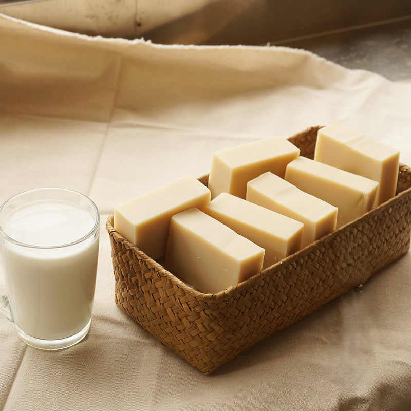 Pearl & Goat’s Milk Soap