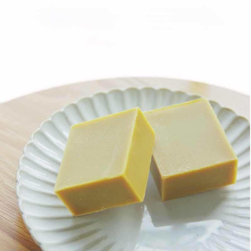 Hibiscus & Camellia Soap