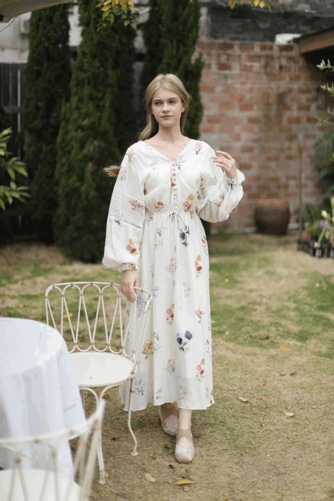 Elegant Floral Maxi Dress